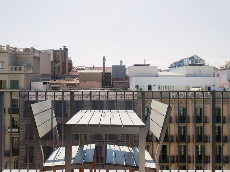 Rent Top Apartments Rambla Catalunya image