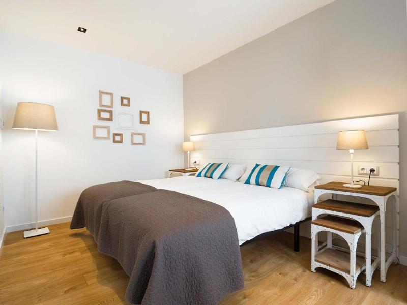 Rent Top Apartments Rambla Catalunya image