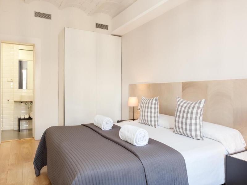 Rent Top Apartments Rambla Catalunya image