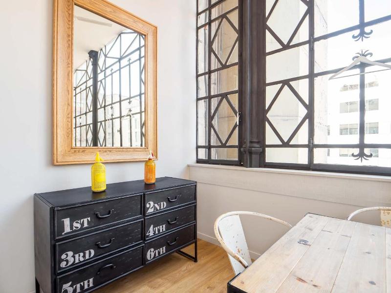 Rent Top Apartments Rambla Catalunya image