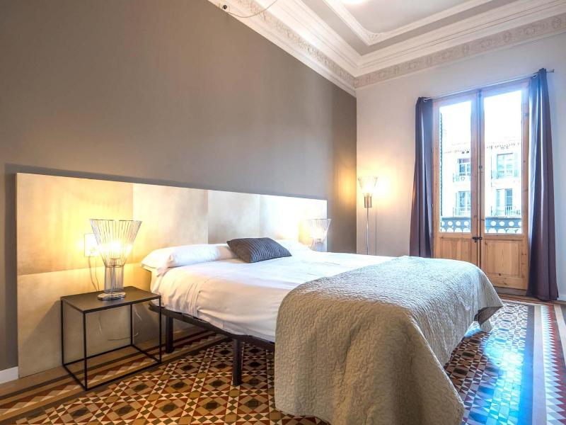 Rent Top Apartments Rambla Catalunya image