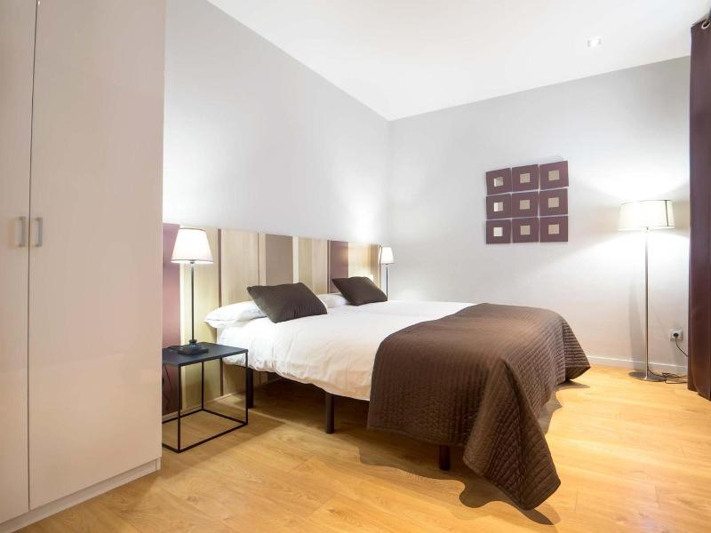 Rent Top Apartments Rambla Catalunya image