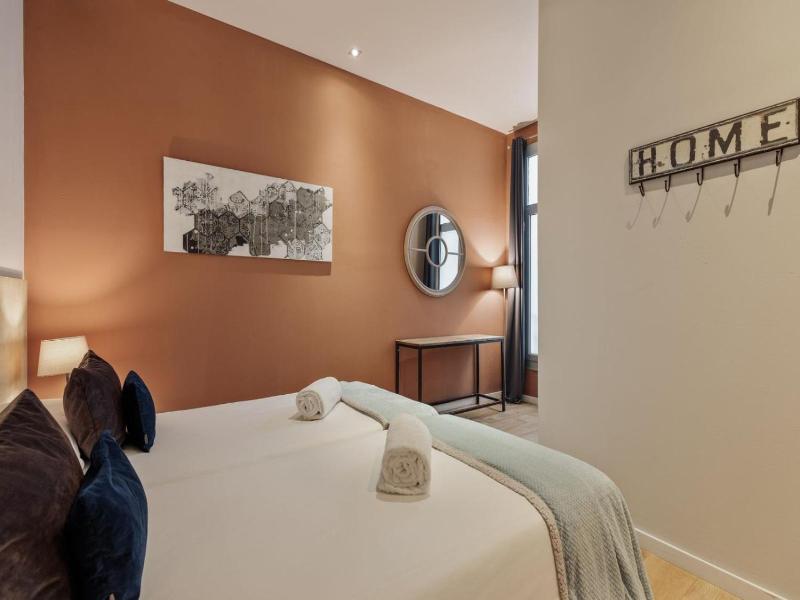 Rent Top Apartments Rambla Catalunya image