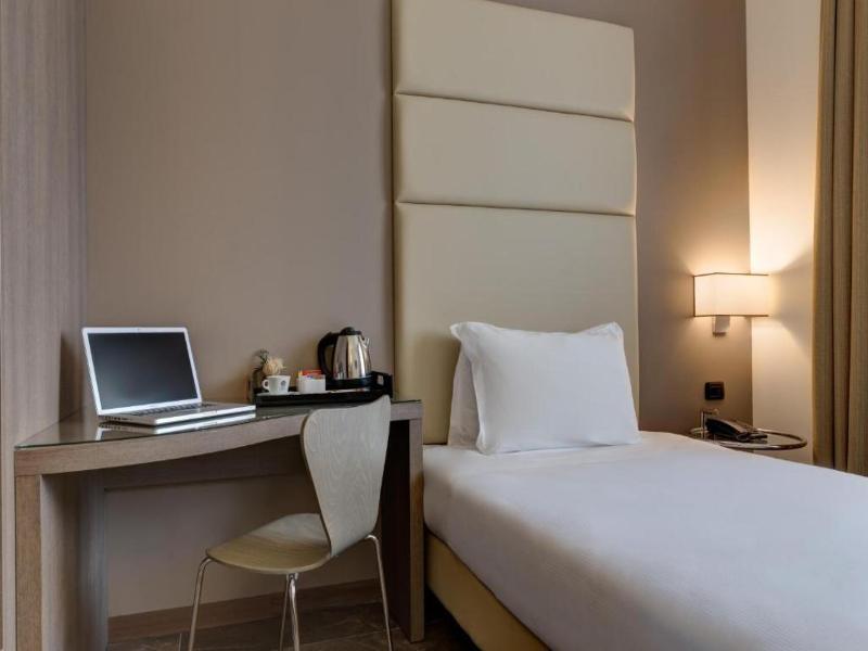 Klima Hotel Milano Fiere image