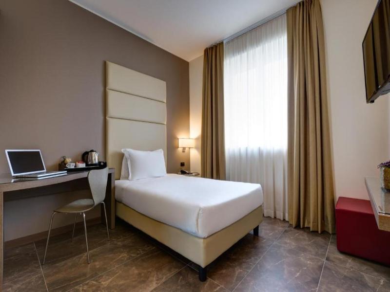 Klima Hotel Milano Fiere image