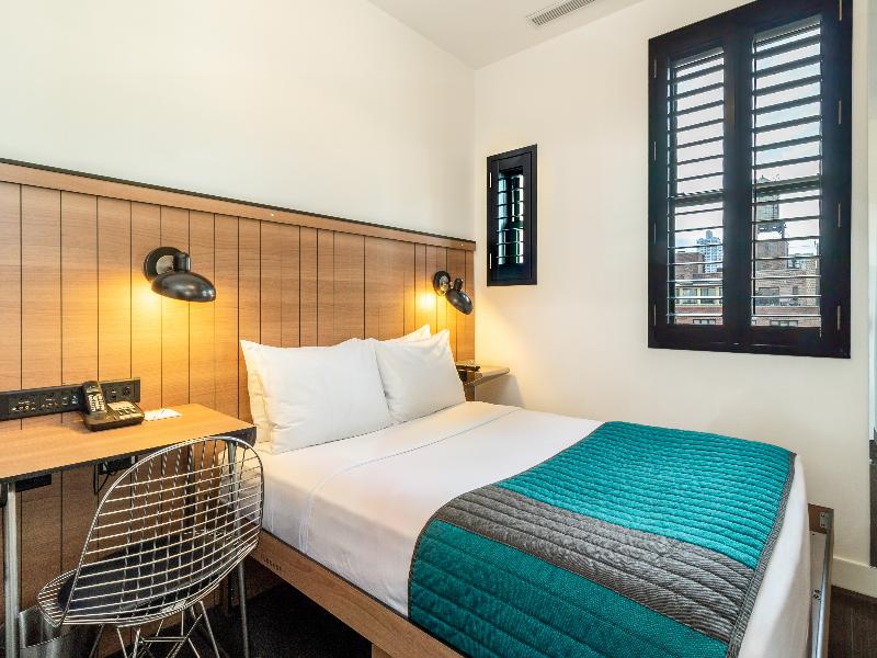 Pod Hotel 39th Street image