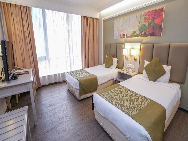 Kingwood Inn Kuching image