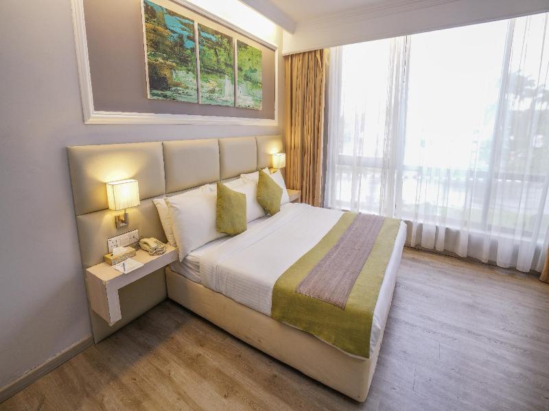 Kingwood Inn Kuching image