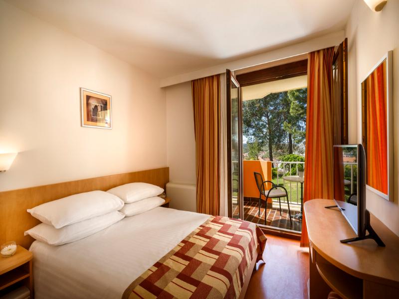 San Marino Resort image