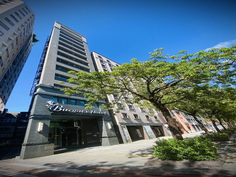 Burgary Hotel Taipei image