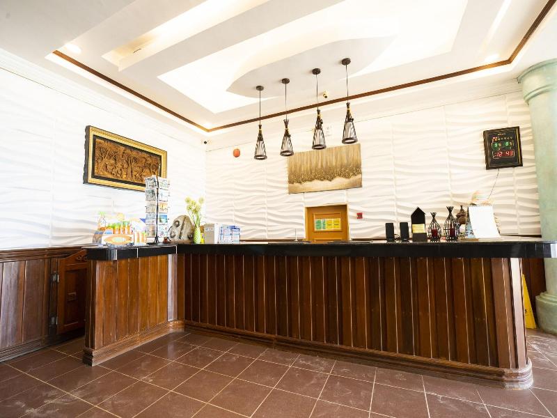 Royal Park Resort Hotel image
