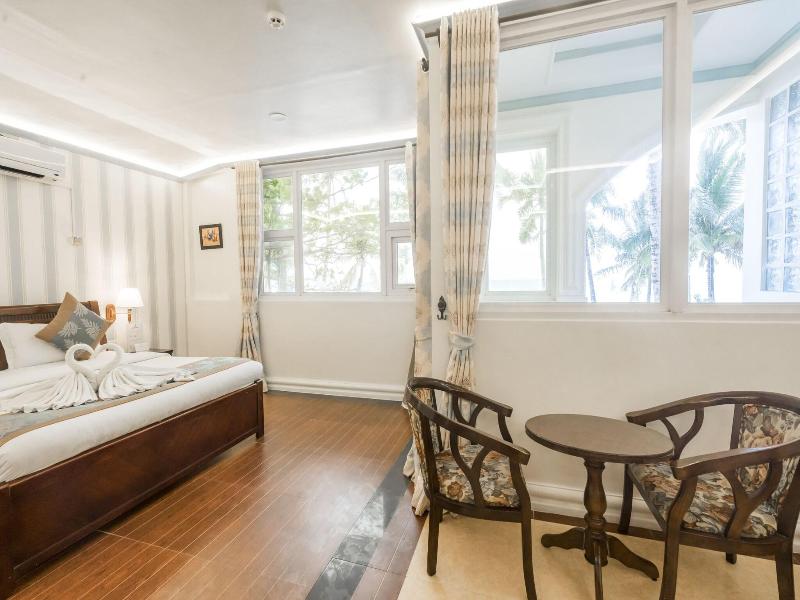 Royal Park Resort Hotel image