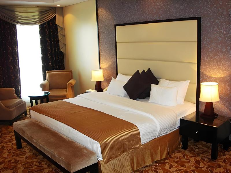 Paragon Hotel — view