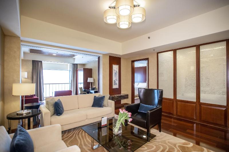 The Imperial Mansion Marriott Executive Apartments image