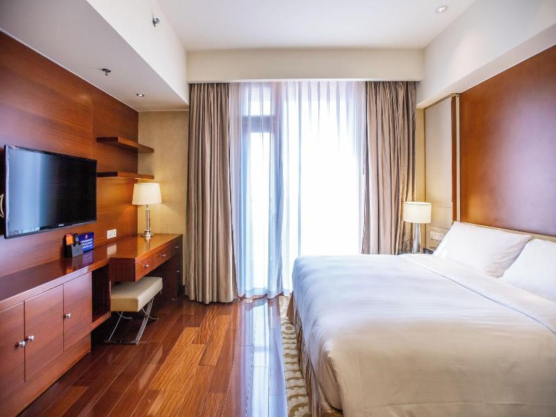 The Imperial Mansion Marriott Executive Apartments image