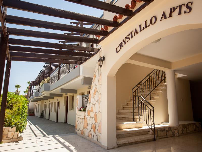 Crystallo Hotel Apts image