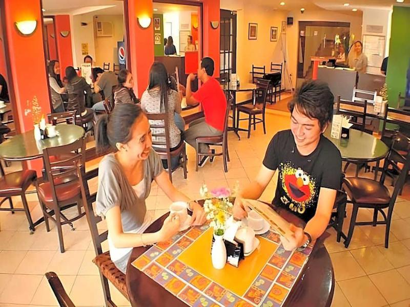 Fersal Hotel P. Tuazon Cubao image
