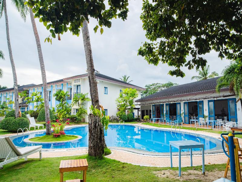 Microtel By Wyndham Puerto Princesa image