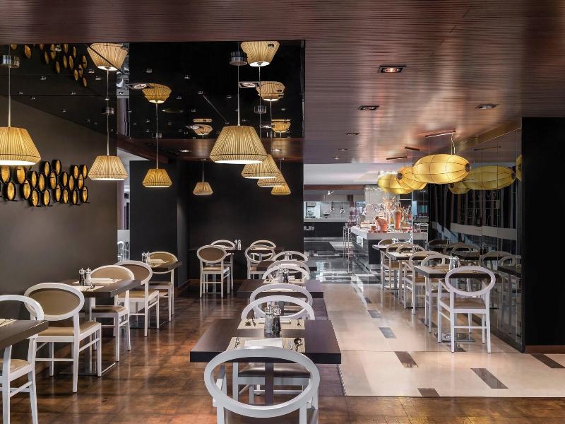 Four Points by Sheraton Doha image