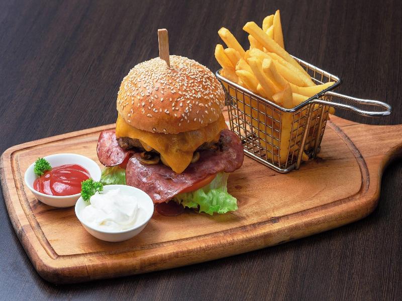 Four Points by Sheraton Doha image