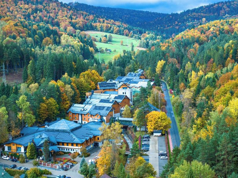 Czarny Potok Resort & Spa image