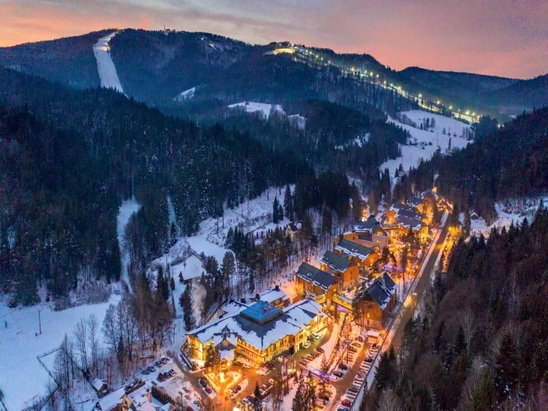 Czarny Potok Resort & Spa image