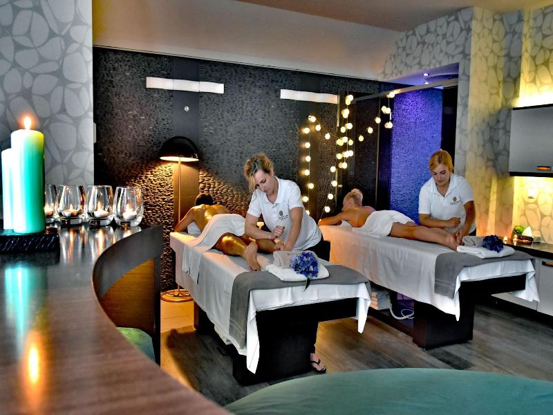 Czarny Potok Resort & Spa image