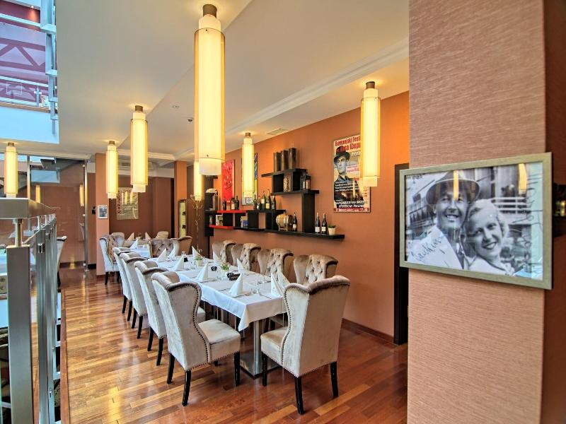 Czarny Potok Resort & Spa image