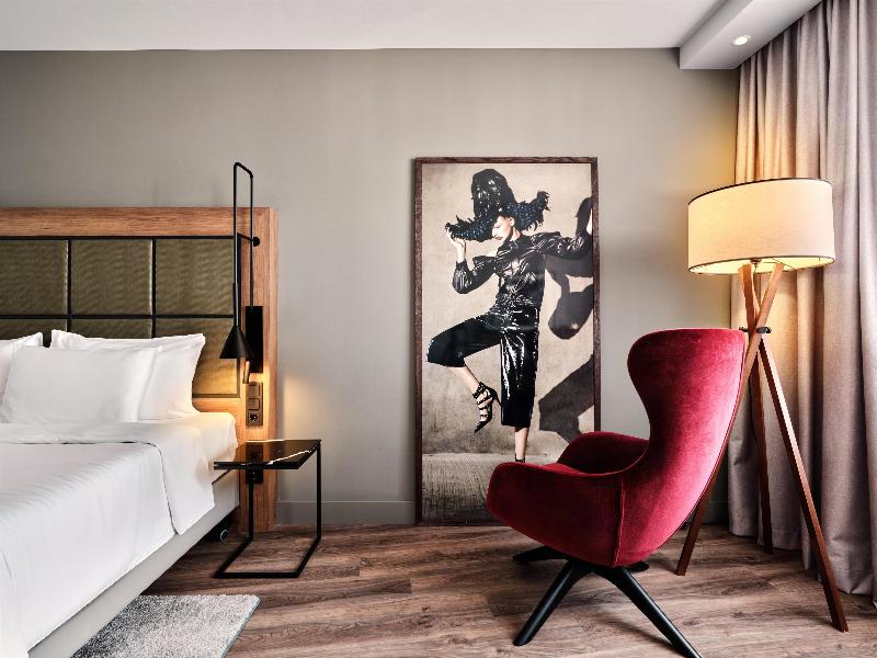 Radisson Blu Hotel, Hamburg Airport image