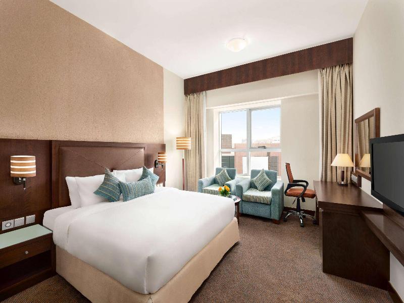 Ramada By Wyndham Dubai Deira image
