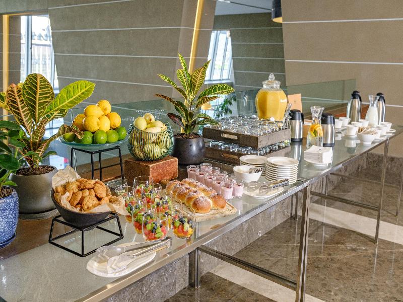 Radisson Blu Hotel, Batumi image