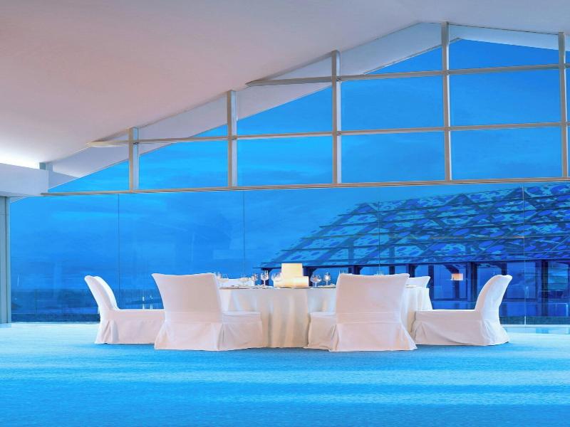 Le Meridien Bali Jimbaran image