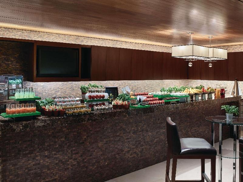Swissôtel Al Ghurair image