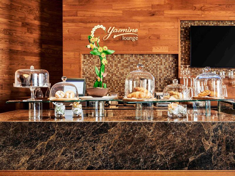 Swissôtel Al Ghurair image