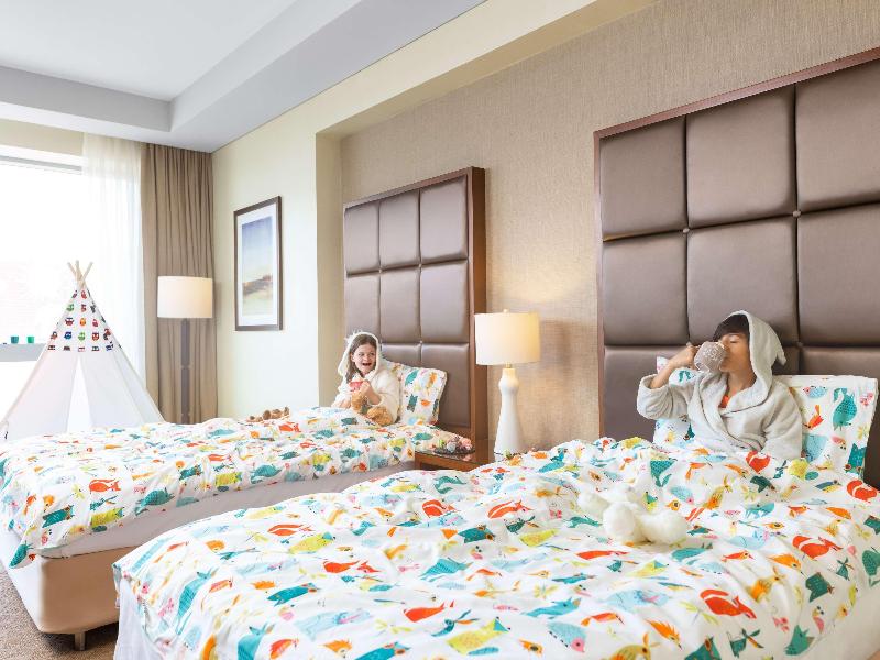 Swissôtel Al Ghurair image