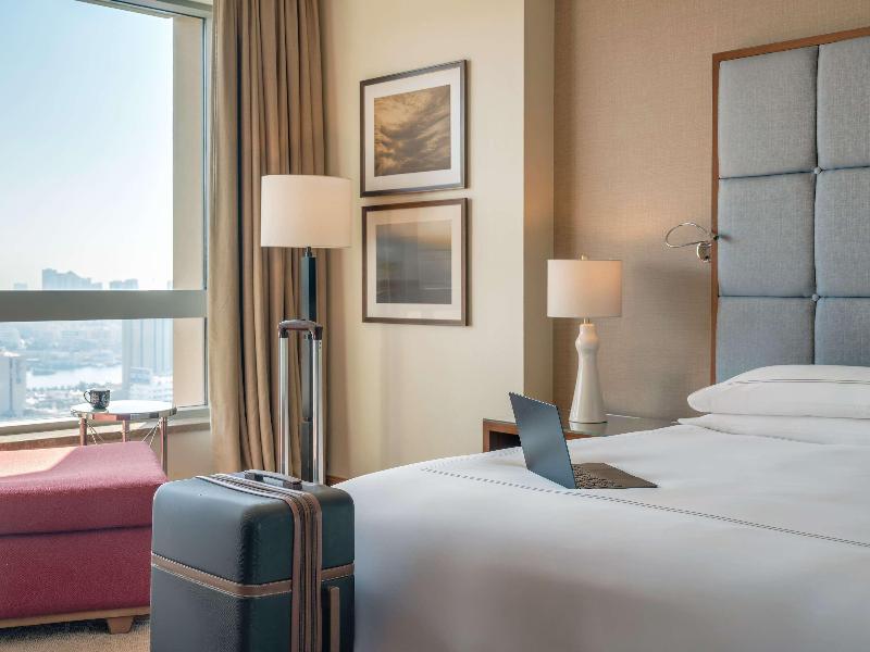 Swissôtel Al Ghurair image