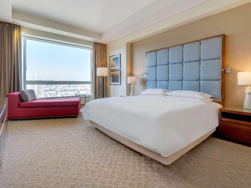 Swissôtel Al Ghurair image