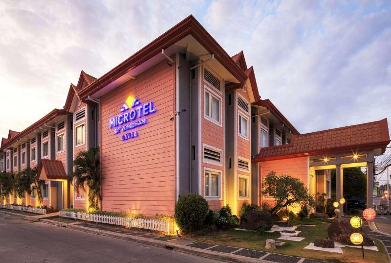 Microtel Inn and Suites Davao
