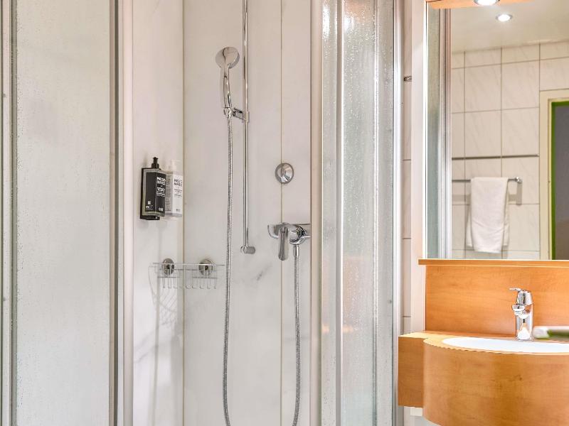 ibis Styles Luzern City image