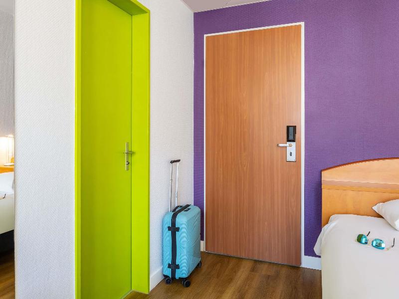 ibis Styles Luzern City image