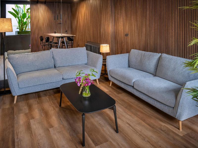 Hostal Opera Ramblas image