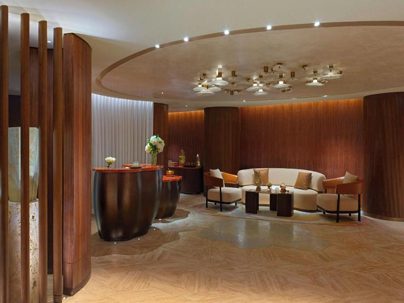 The Ritz-Carlton Abu Dhabi, Grand Canal image
