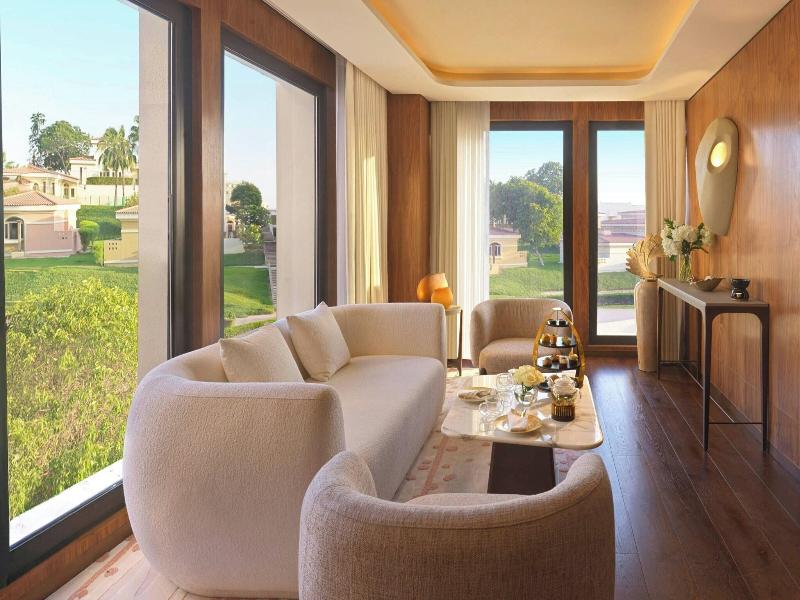 The Ritz-Carlton Abu Dhabi, Grand Canal image