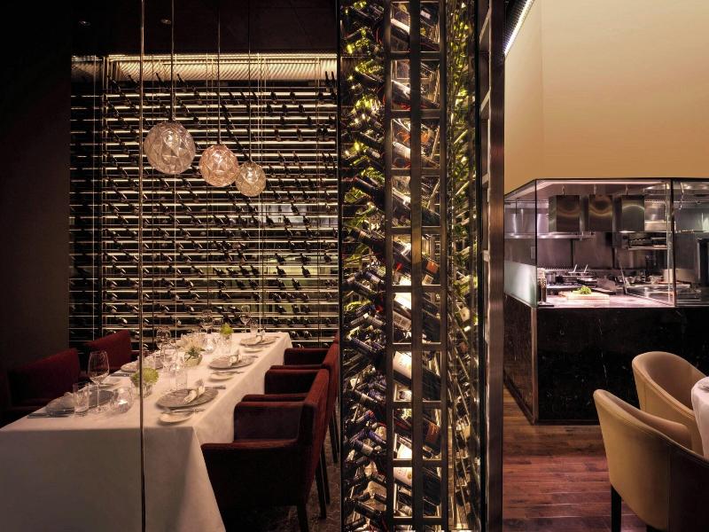 The Ritz-Carlton Abu Dhabi, Grand Canal image