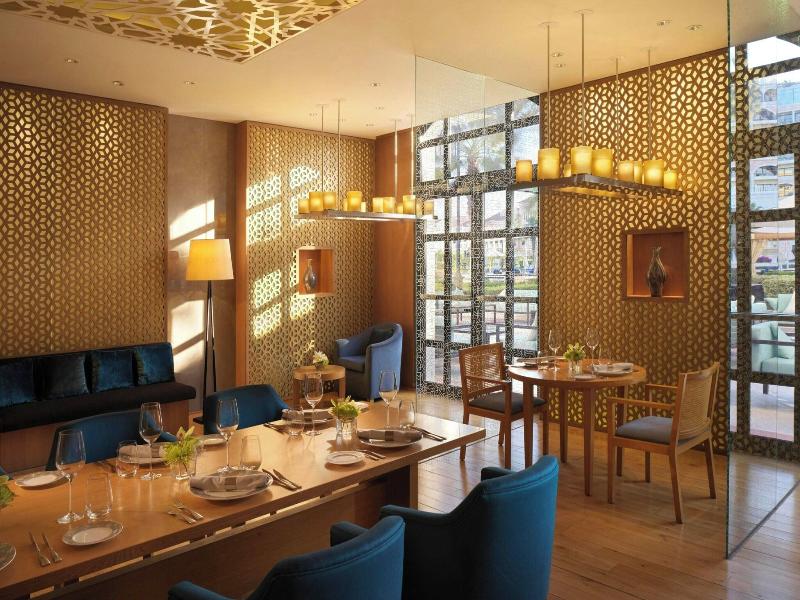 The Ritz-Carlton Abu Dhabi, Grand Canal image