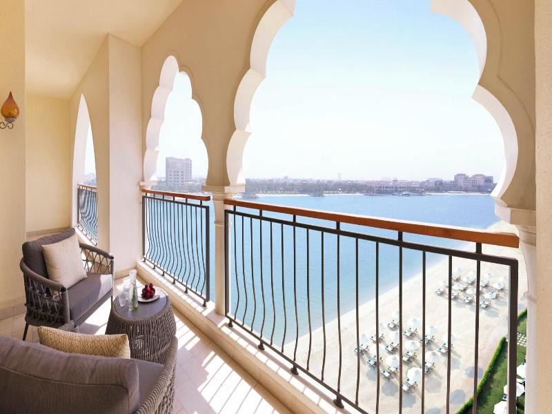 The Ritz-Carlton Abu Dhabi, Grand Canal image