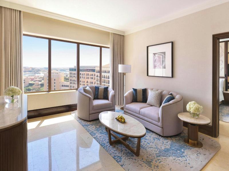 The Ritz-Carlton Abu Dhabi, Grand Canal image