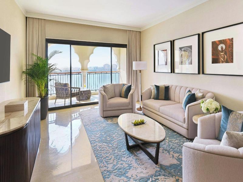 The Ritz-Carlton Abu Dhabi, Grand Canal image