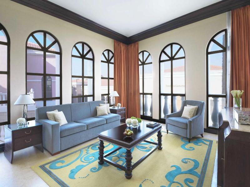 The Ritz-Carlton Abu Dhabi, Grand Canal image