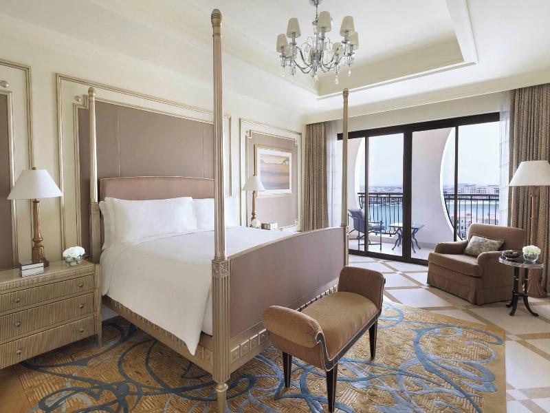 The Ritz-Carlton Abu Dhabi, Grand Canal image